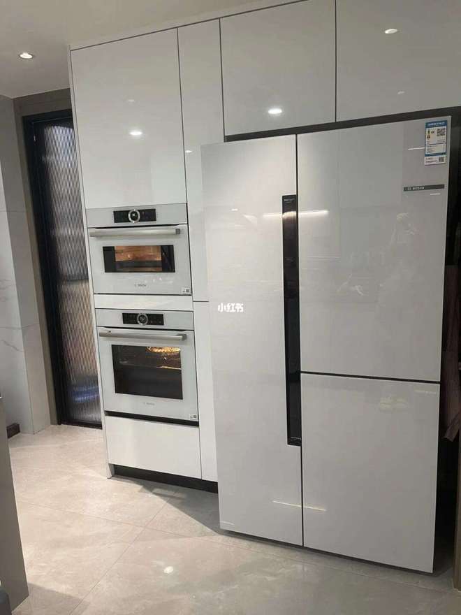 势？看完我家整洁的厨房你就明白了！J9国际集团“嵌入式”家电为何是趋(图5)
